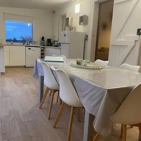 Mazet Nimisa Feriehus *